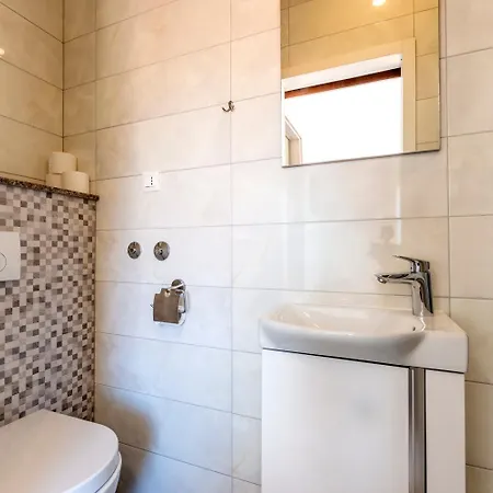 Tomas - Sea View Appartement Jesenice (Split-Dalmatia)